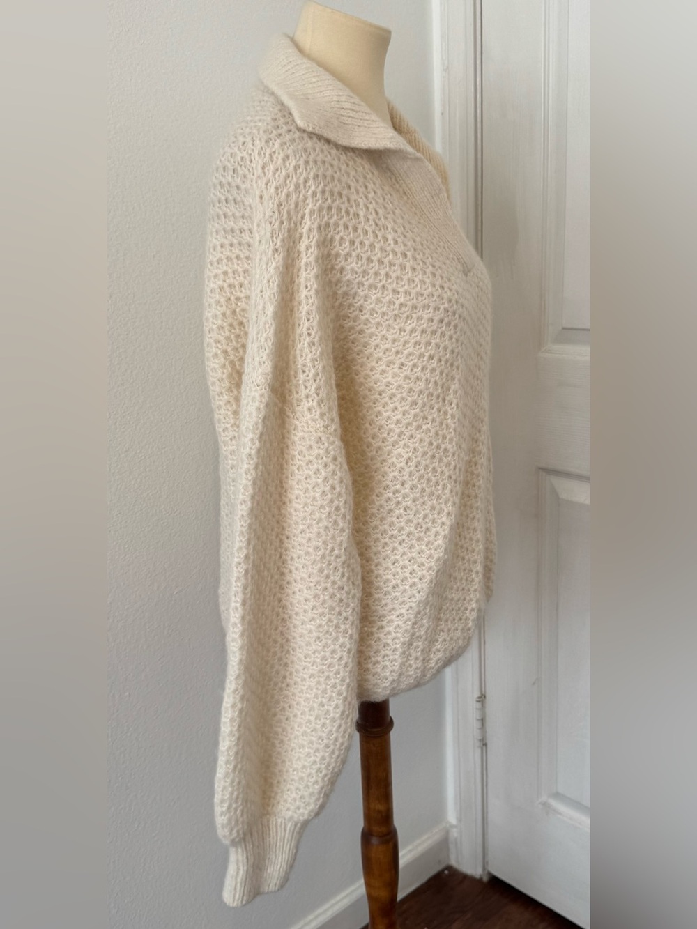 Xirena Ally Open Knit Pullover Sweater Cream Collared V-Neck Alpaca Wool Small - Picture 3 of 11